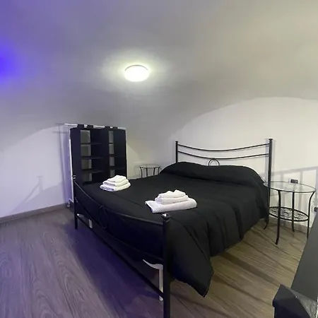 Caravaggio Home Napels Buitenkant foto